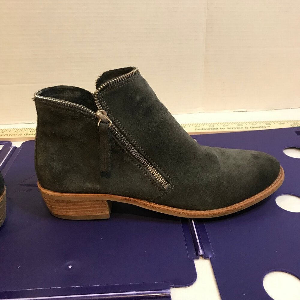 DOLCE VITA WOMENS GRAY SUEDE ANKLE BOOTS SIZE 10 - Picture 5 of 7